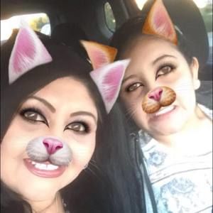 Meet your Posher, Lorena